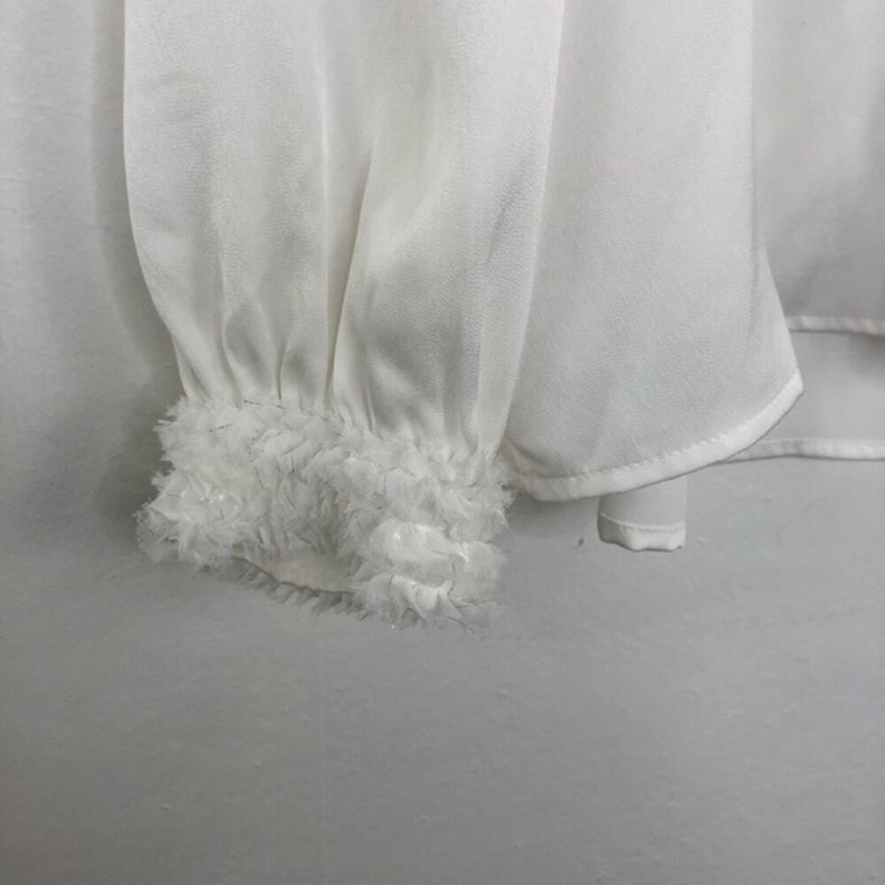 FATE White Embellished Neck Top Blouse Size Medium - Picture 5 of 10